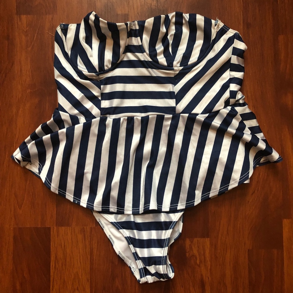 Strapless peplum bathing suit